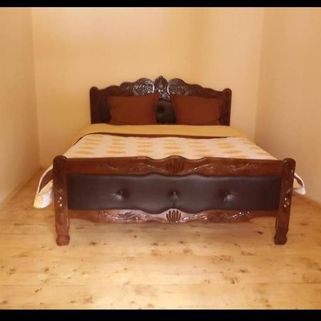 Guest House Georgia Elisabeth Adishi Dış mekan fotoğraf