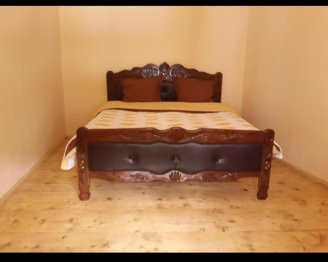 Guest House Georgia Elisabeth Adishi Dış mekan fotoğraf